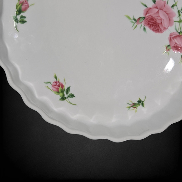 1950s Vintage White Pink Floral Beveled Porcelain 9.5 Inch Quiche Tart Pie Pan - Picture 4 of 9